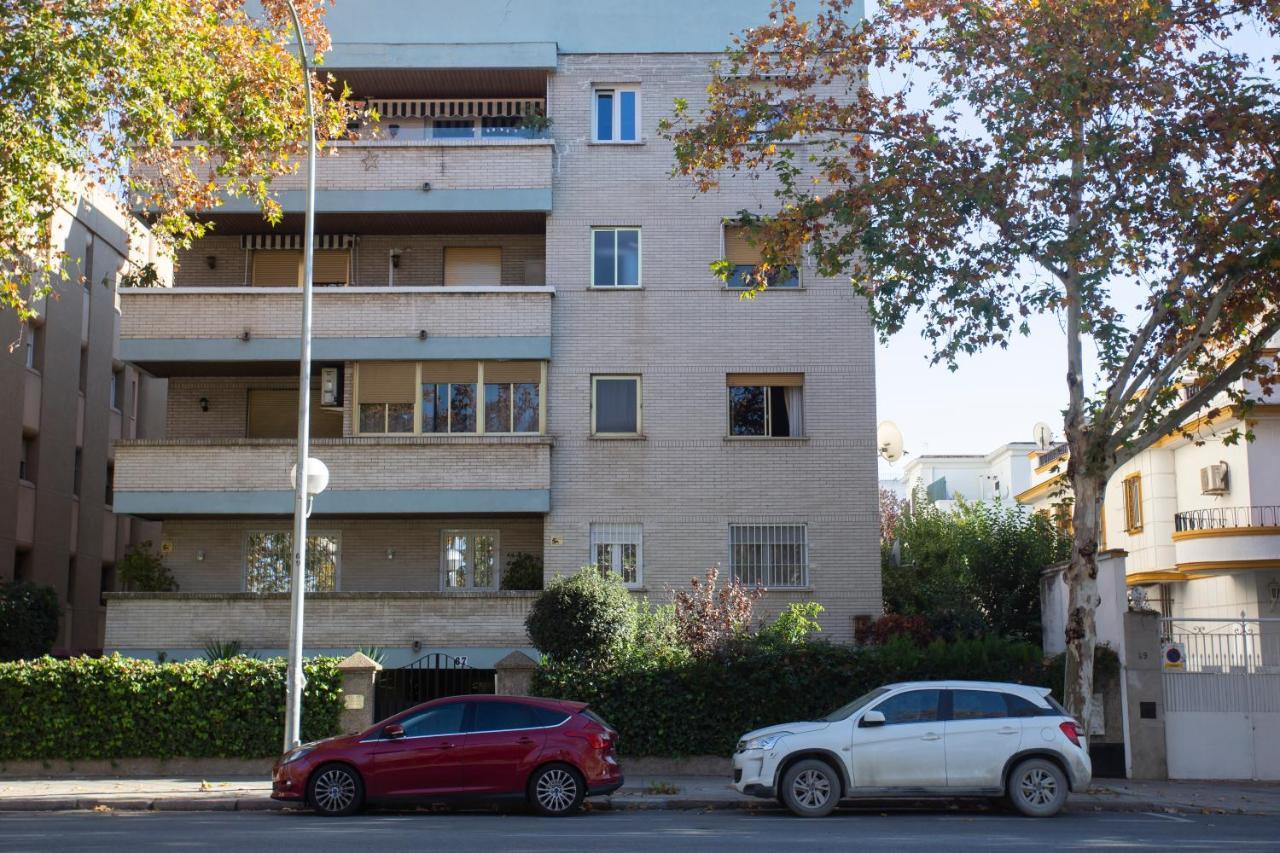 Borbolla Sevilla Urban - Parking מראה חיצוני תמונה